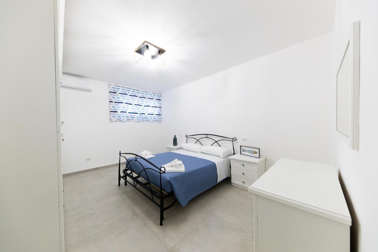 Plume Apartment By Wonderful Italy Бари Екстериор снимка